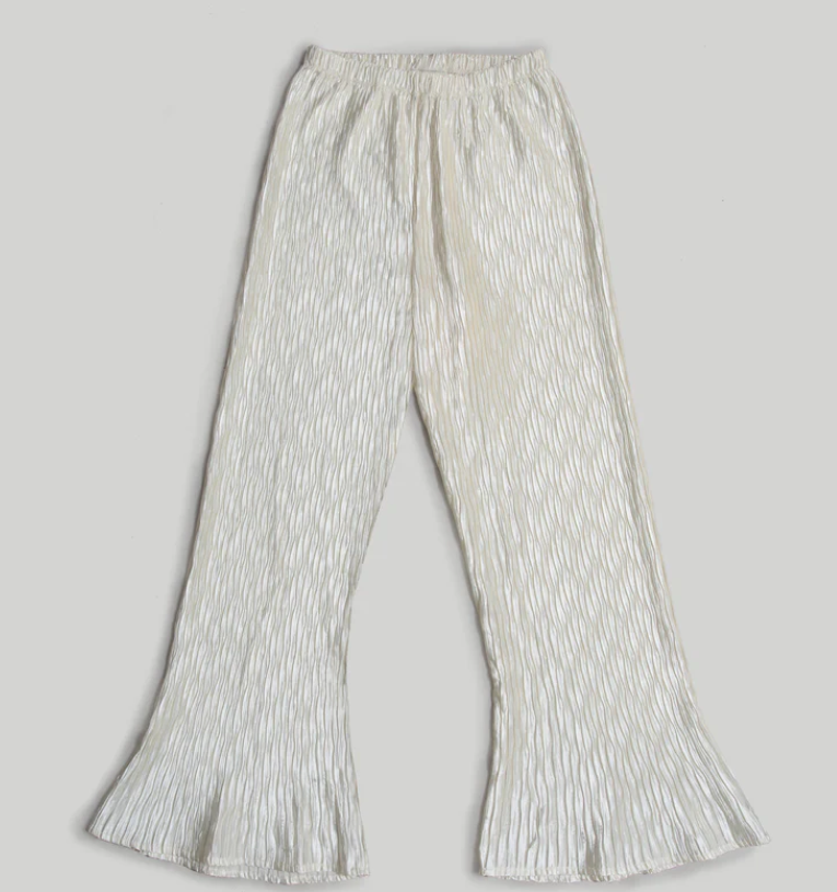 Pantalón con pliegues sencillos