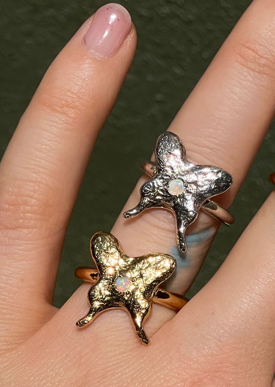 Mini butterfly ring