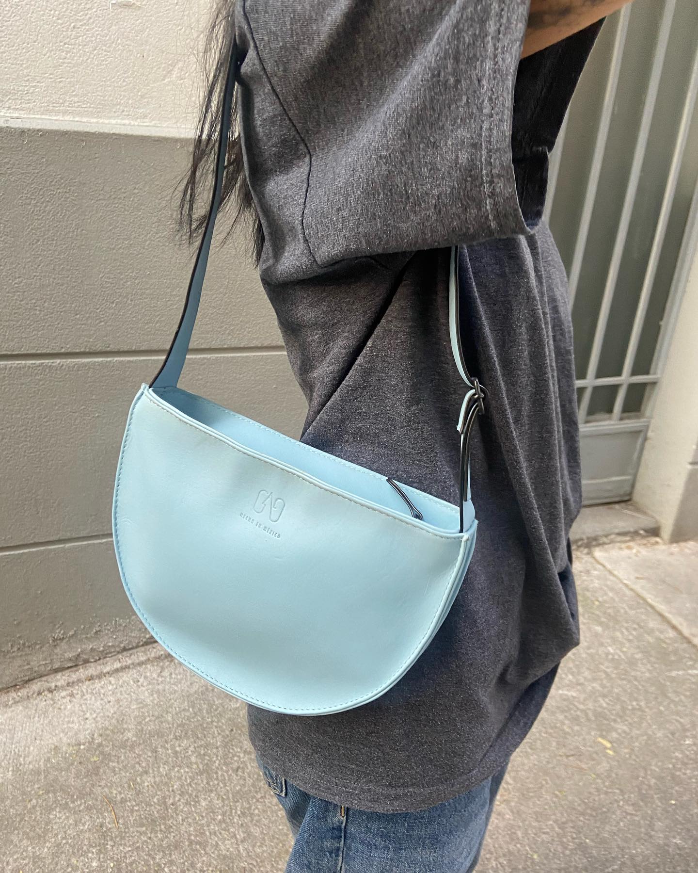 Shoulder