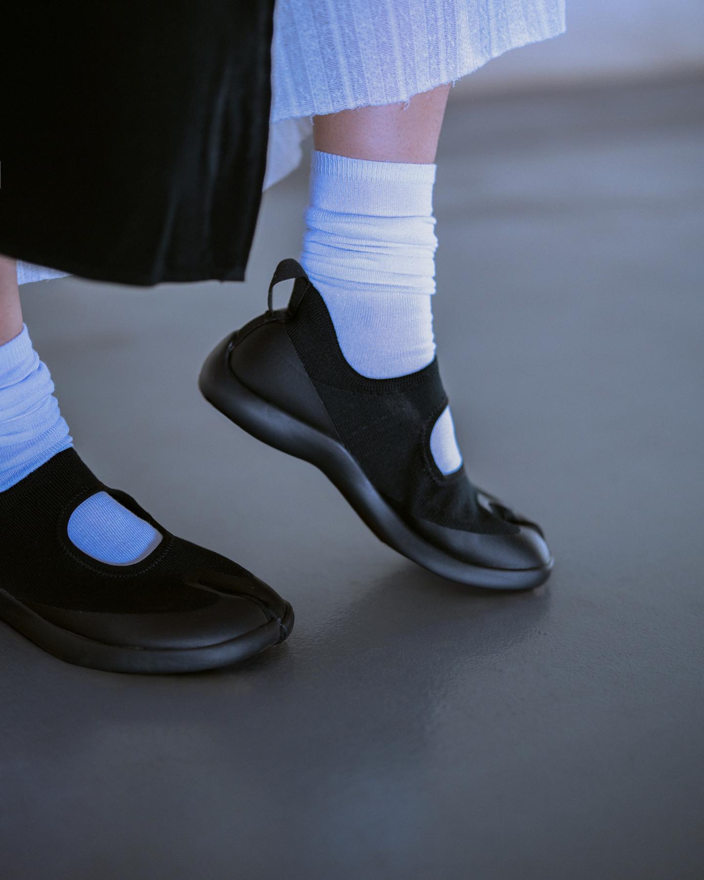 Tabi Sandal