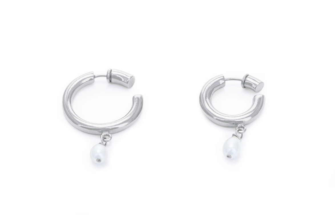 Au Hoops Pearl Medium