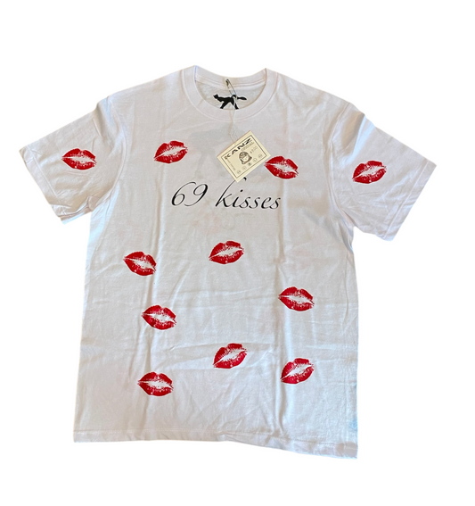 69 Kisses Tee