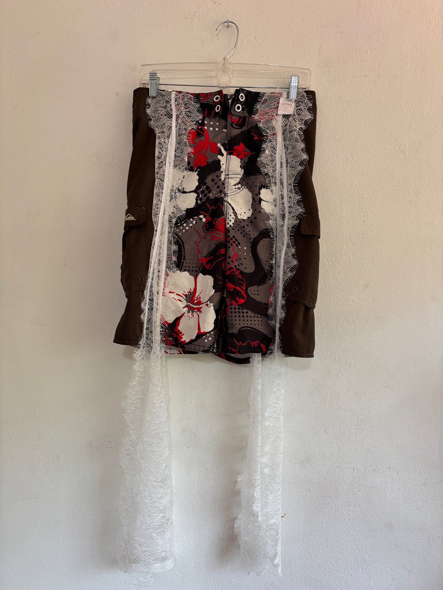 AFFIX LACE SHORTS