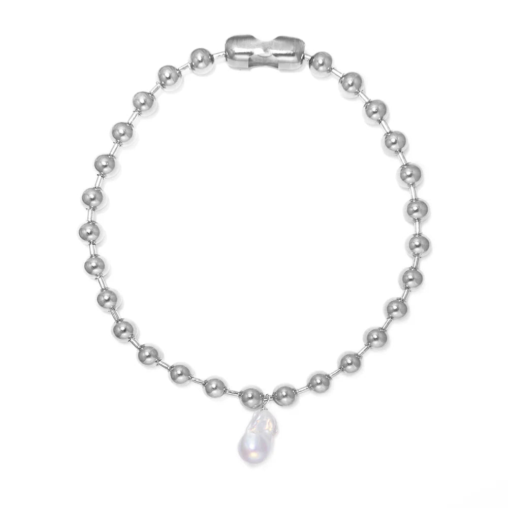 ROCKY NECKLACE 5 PEARL