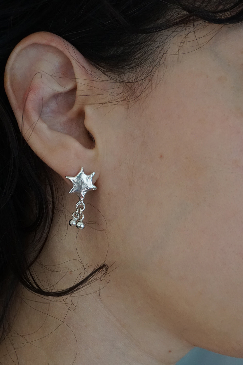 Silver Asymmetric Star Posts with Ball Charm