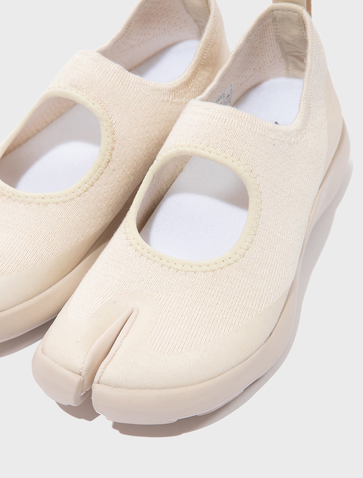 Tabi Sandal